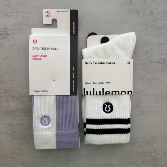 NWT LuluLemon Crew Socks M/L & M 2 Pairs - Picture 1 of 2